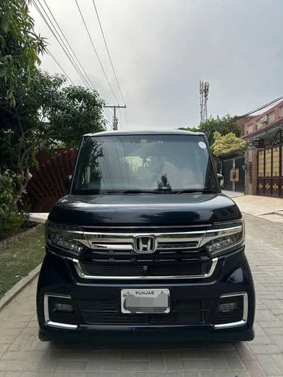 Honda N Box Custom 2022