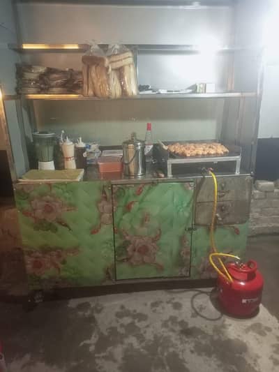 shawarma counter for sale,neche se pora steel ka ha or oper sheet lagi