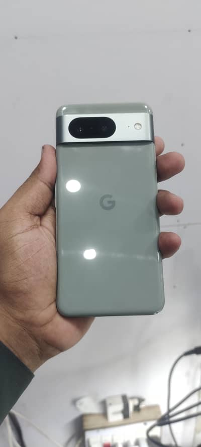 Google Pixel 8