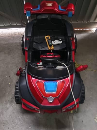 electric car battery or car bikul ok hai koi masla hai 1 mirer tota hu