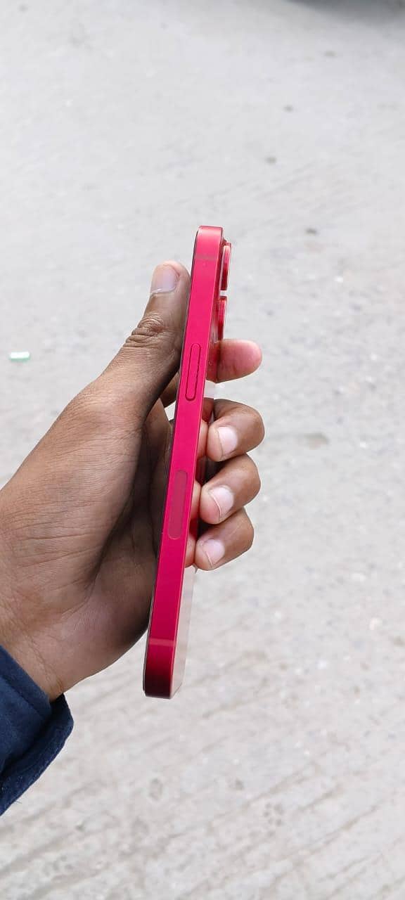 iphone 13 4