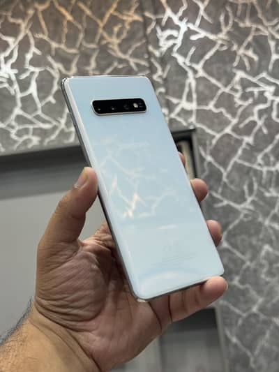 Samsung Mobile S10 Plus