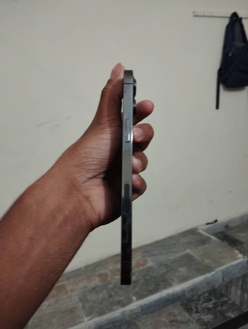 Apple iPhone 12 Pro Max 5