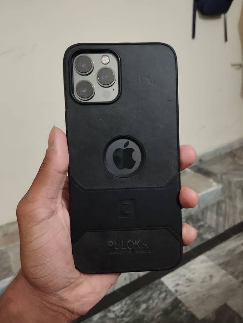 Apple iPhone 12 Pro Max 11