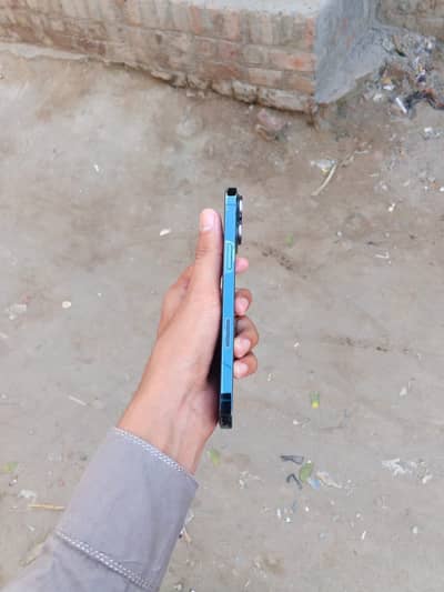 Apple iPhone 13 Pro Max Factory Unlocked