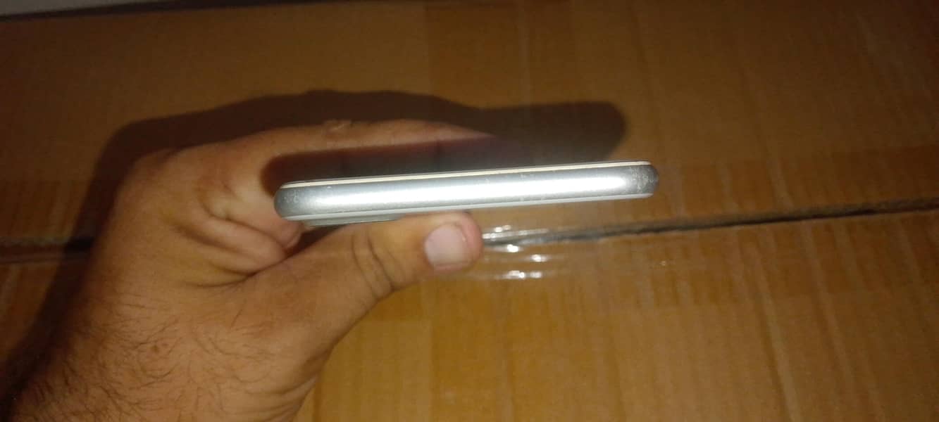 Apple iPhone 7 Plus 3
