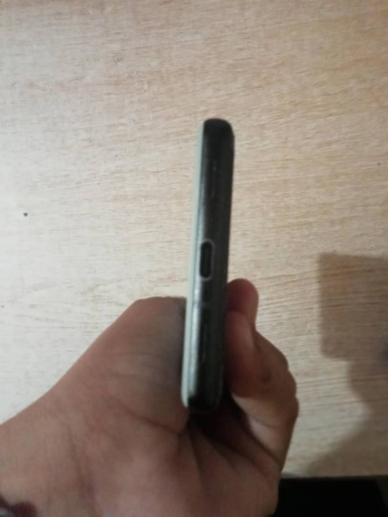 Google Pixel 6a 3