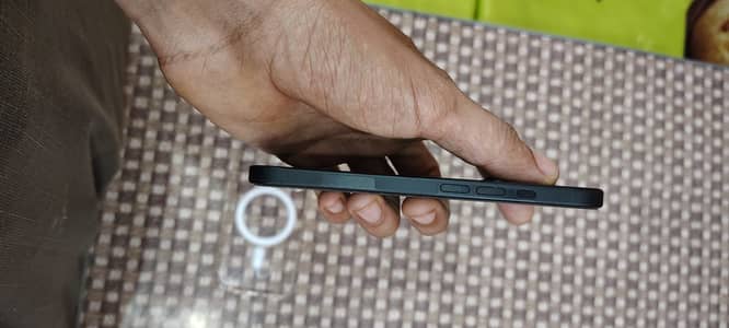 Apple iPhone 16 100 bh 63cc