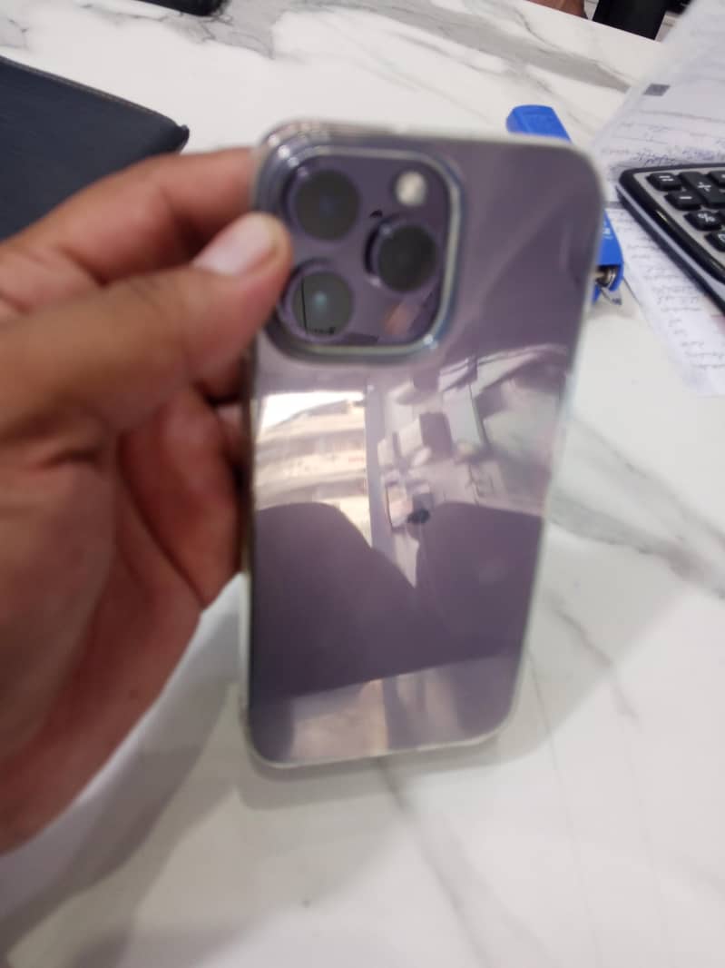 Apple iPhone 14 Pro Max 6