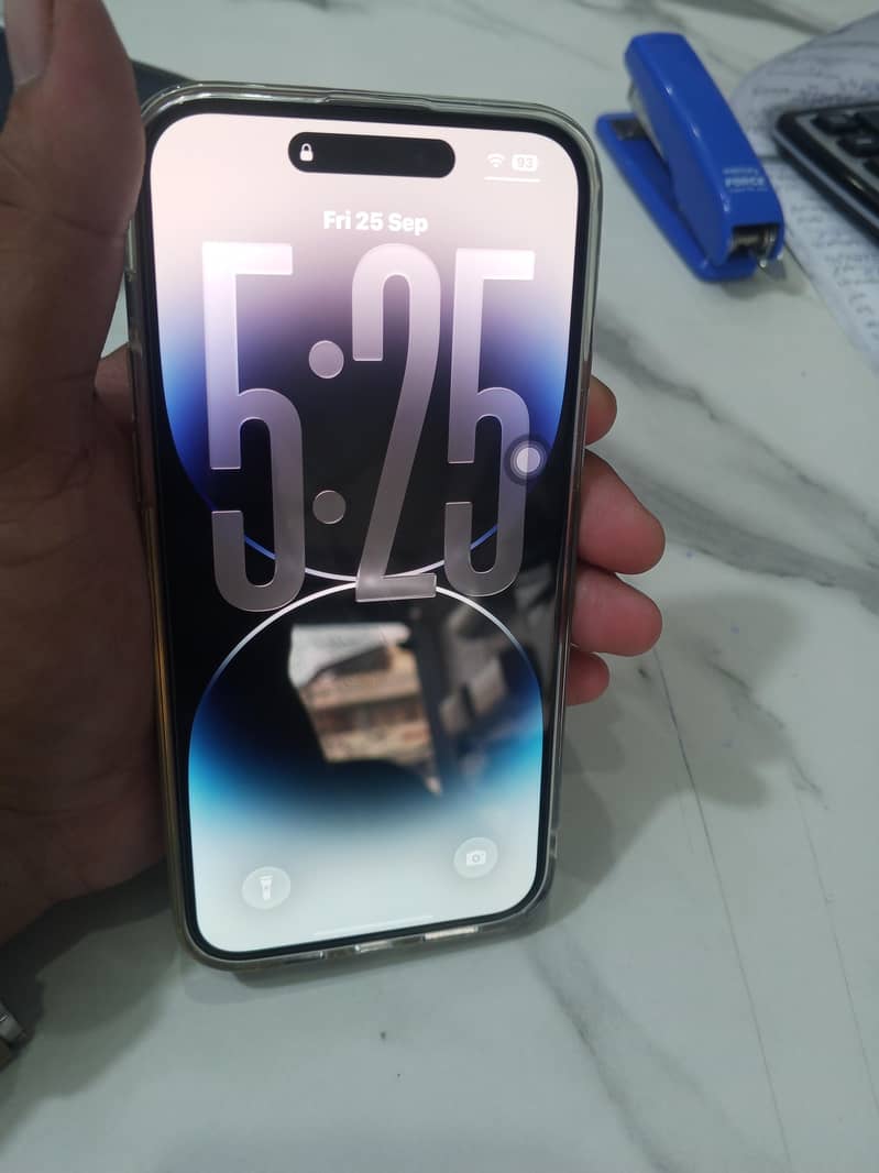 Apple iPhone 14 Pro Max 8