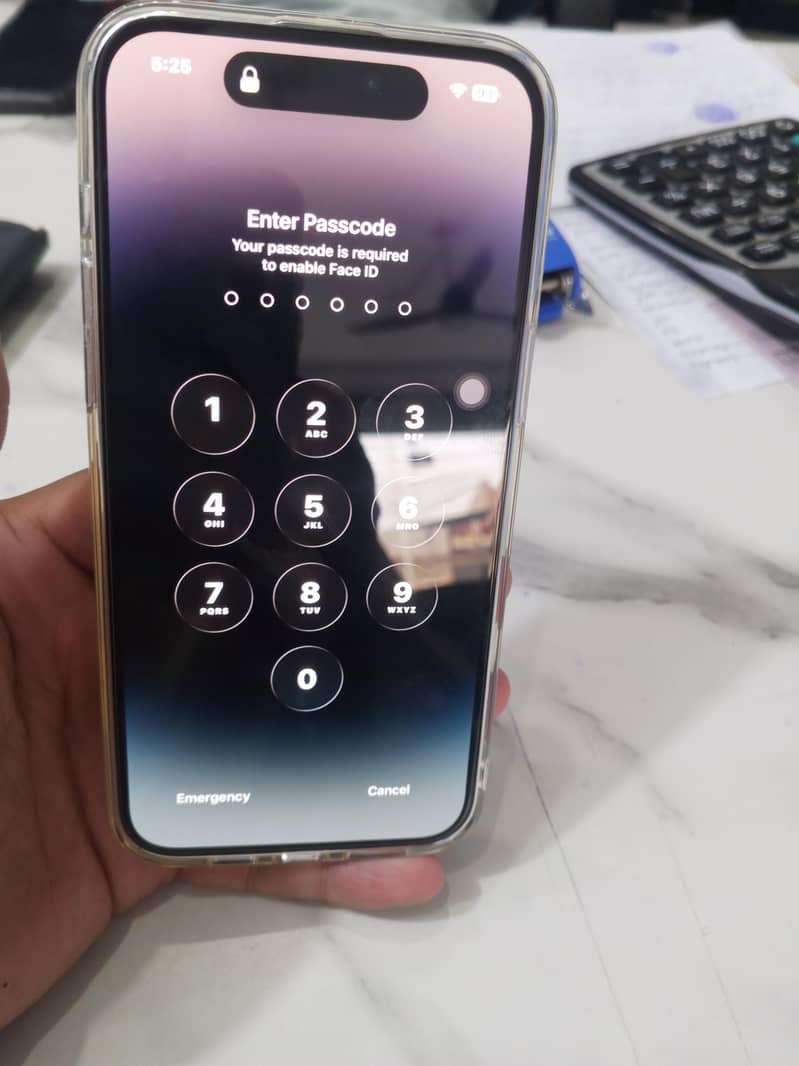 Apple iPhone 14 Pro Max 9