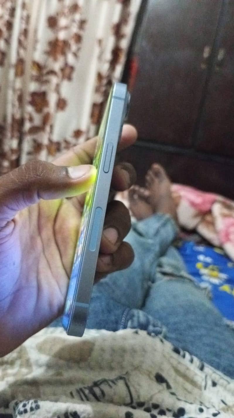 Apple iPhone 14 1