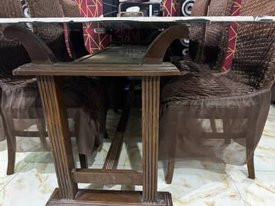 Dining table for Sell