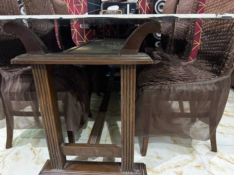 Dining table for Sell 0