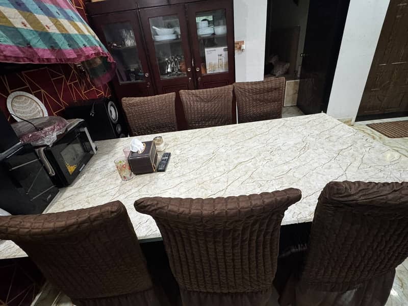 Dining table for Sell 3