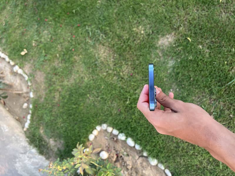 Apple iPhone 13 Pro Max 5