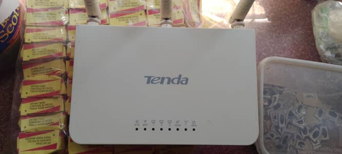 tenda router