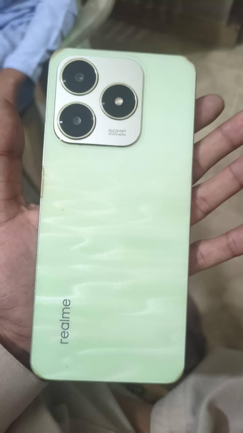 Realme C63 0