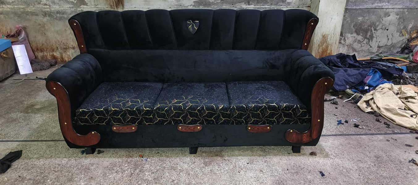 SOFA SET 6 SEATER 4