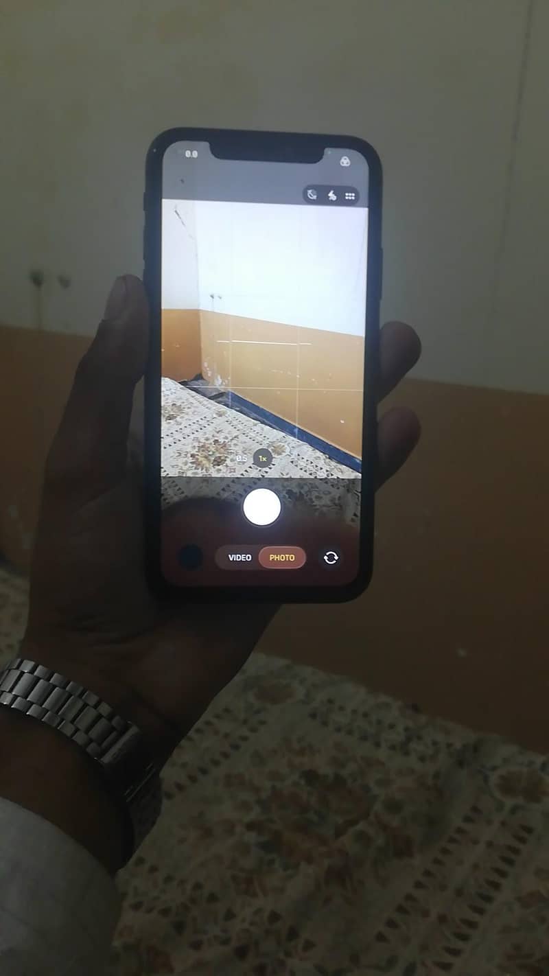 Apple iPhone 11 6