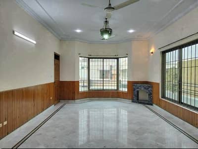 1 Kanal Ground + Basement Available For Rent
