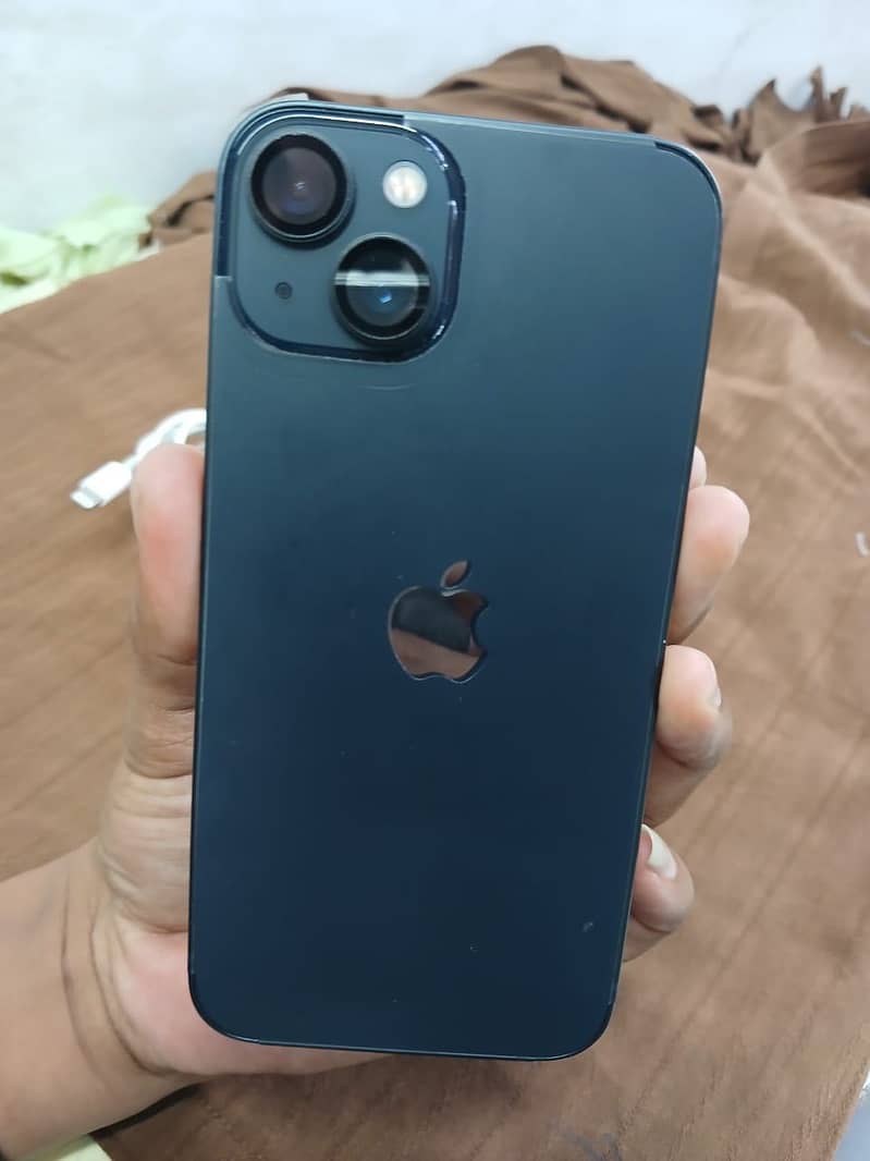 Apple iPhone 13 1
