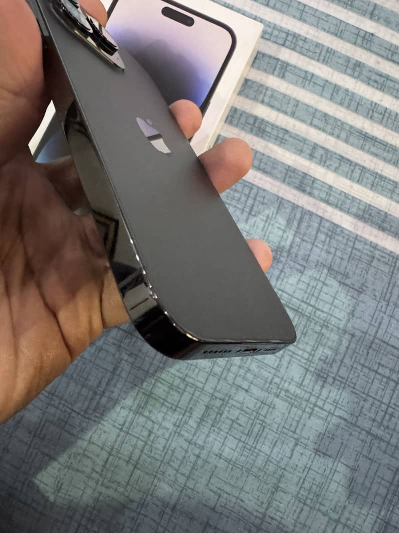 Apple iPhone 14 Pro Max 3