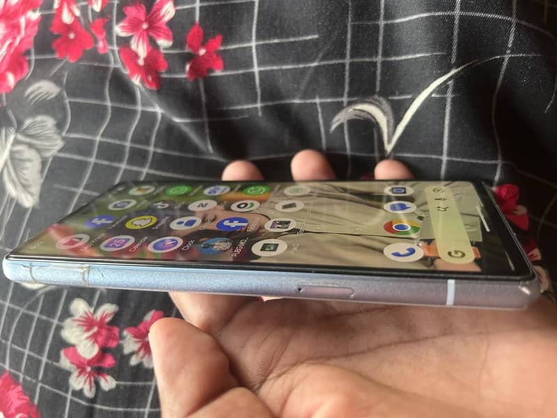 Google Pixel 7a 1