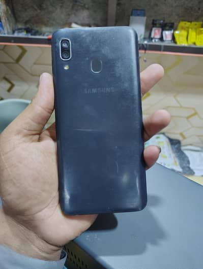 Samsung Mobile A20