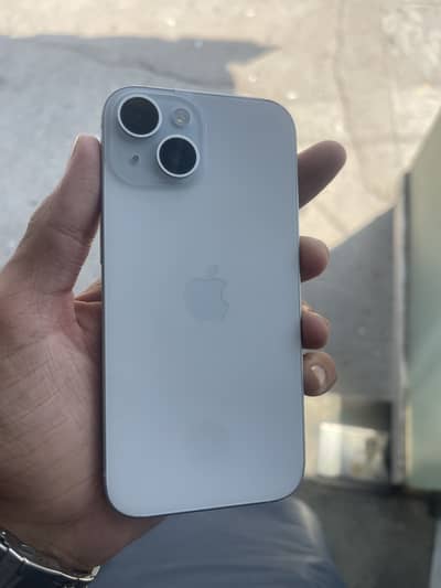 Apple iPhone 15