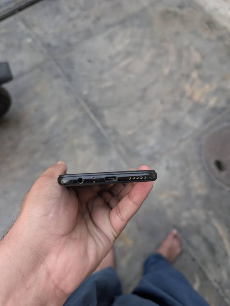Xiaomi Redmi Note 8 4