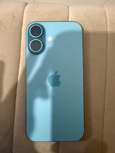 Apple iPhone 16