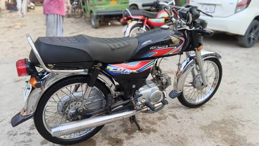 Honda cd 70 for sale Geniun and lush bike all docoments 0315/4268/747
