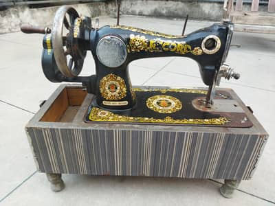 Record model hand sewing machine-Antique-with wooden box
