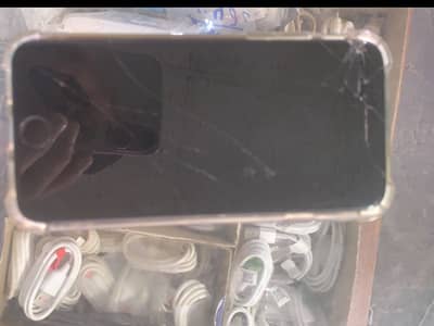 Apple iPhone SE