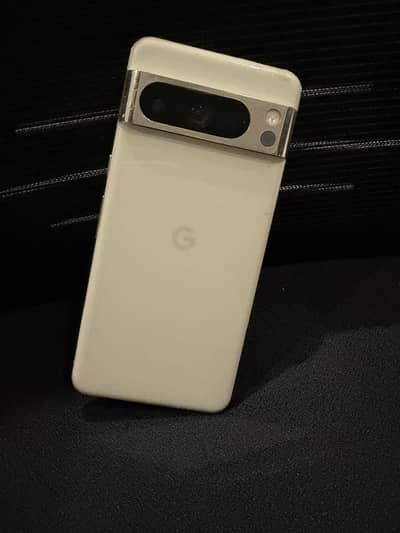 Google Pixel 8 Pro