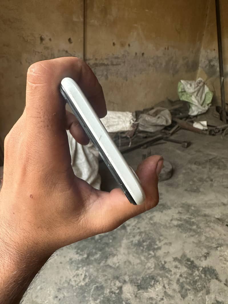 OPPO A31 4