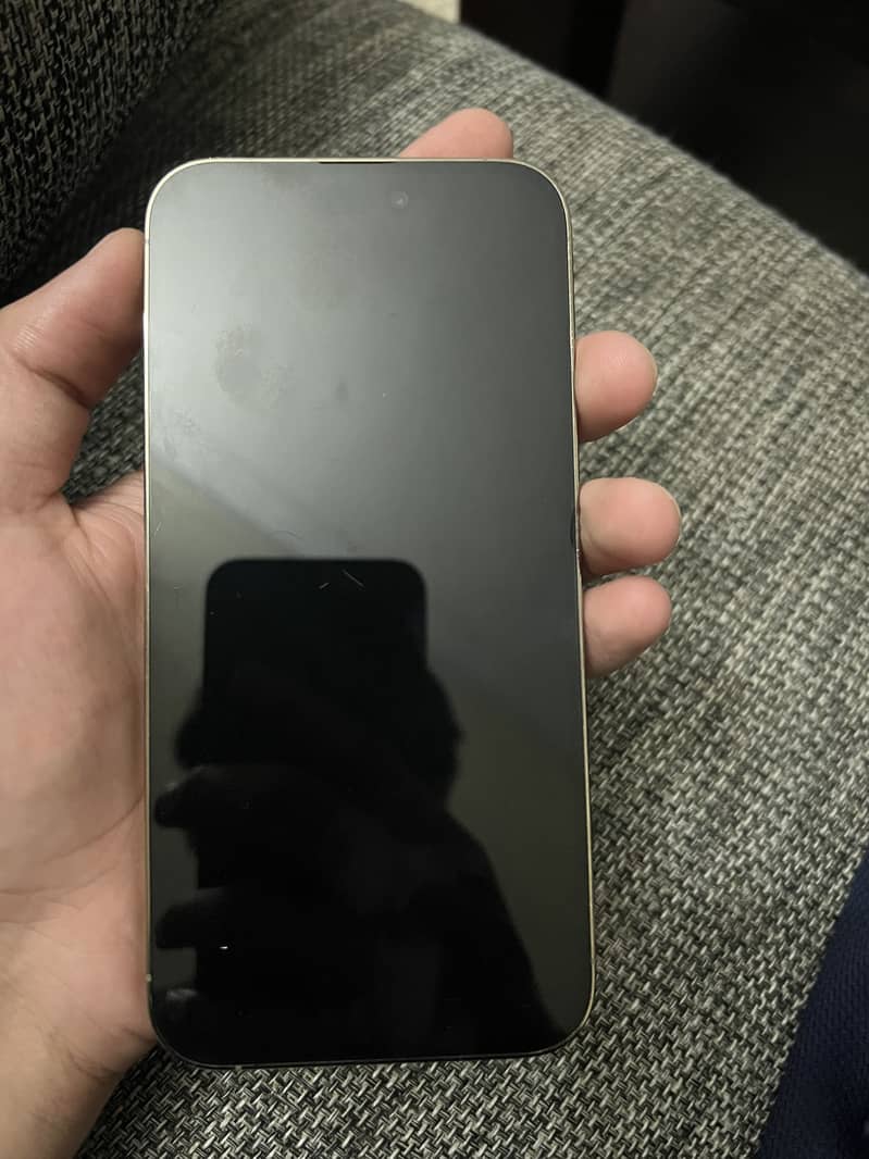 Apple iPhone 14 Pro Max 0