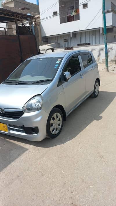 Toyota Pixis Epoch 2014