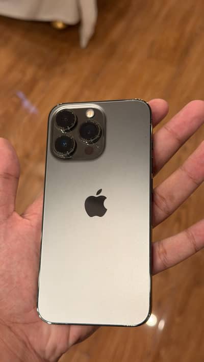 Apple iPhone 13 Pro