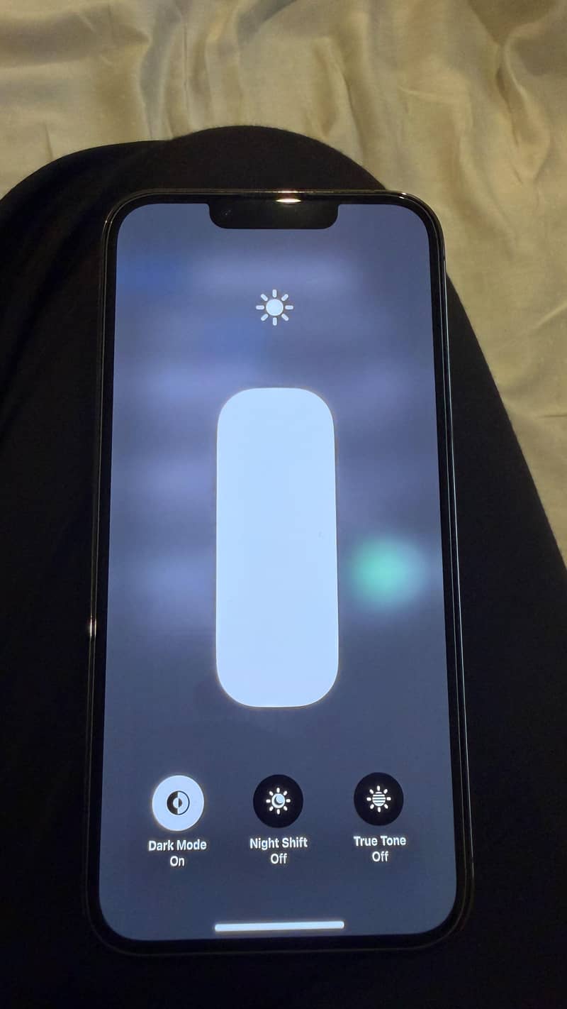 Apple iPhone 13 Pro 8