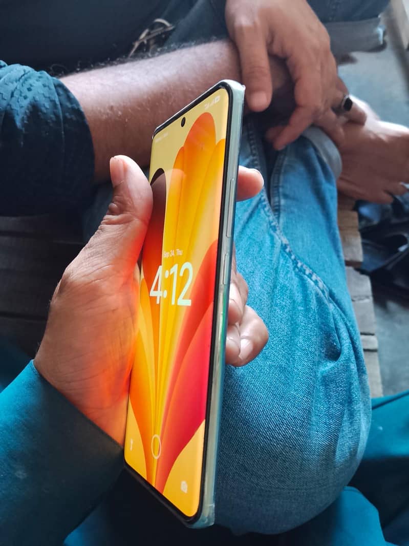 Xiaomi Redmi Note 14 Pro Plus 7