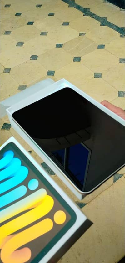 Apple ipad mini 6pro