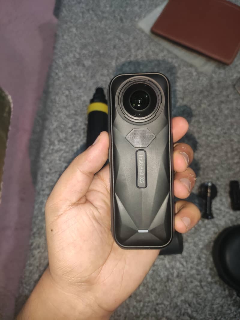 insta360 x5 Full package 3