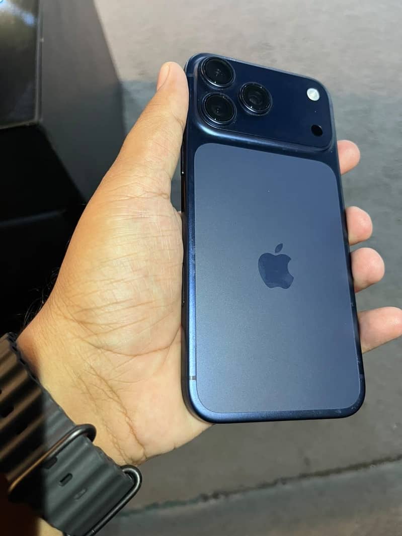 Apple iPhone 17 Pro Max 256GB Non-PTA | Dual eSIM 3