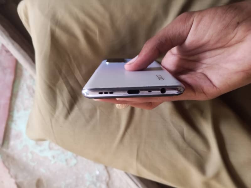 OPPO A95 1