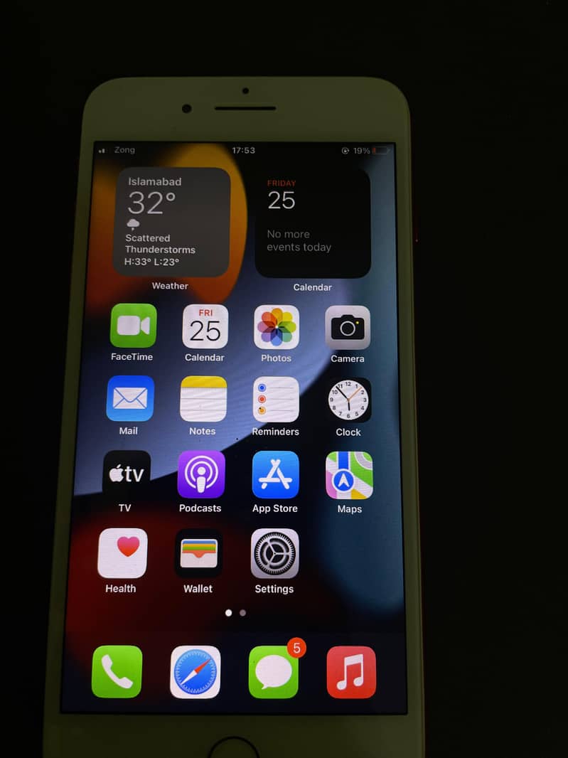 Apple iPhone 7 Plus 3