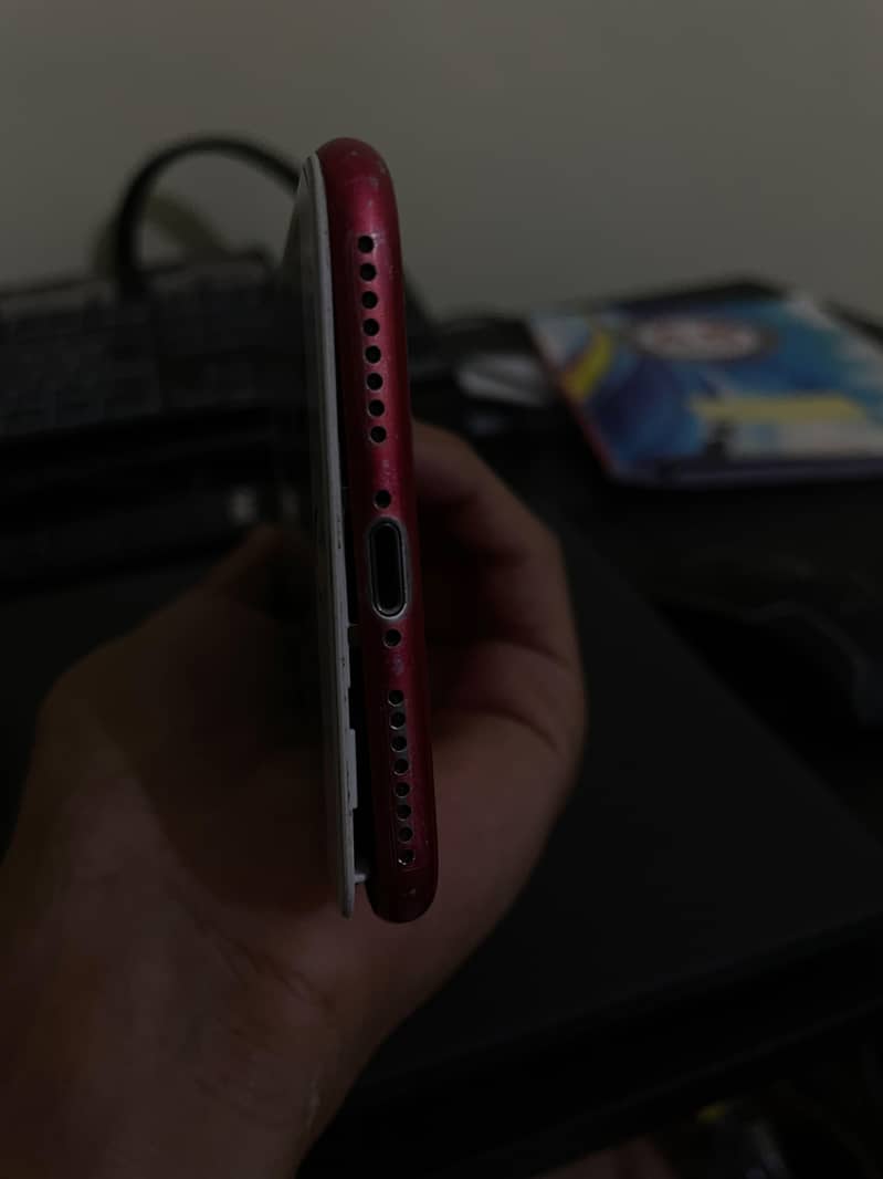 Apple iPhone 7 Plus 5