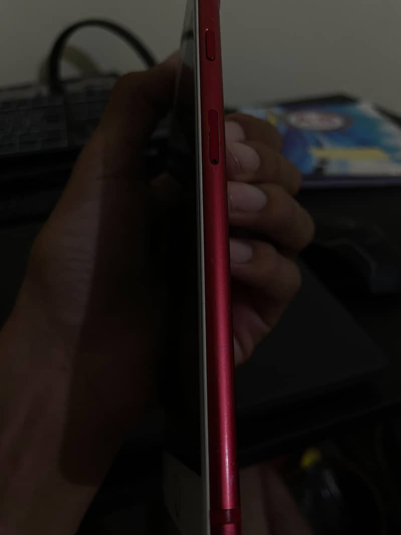Apple iPhone 7 Plus 6