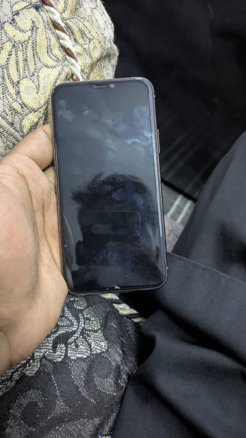 Apple iPhone 11 Pro 5